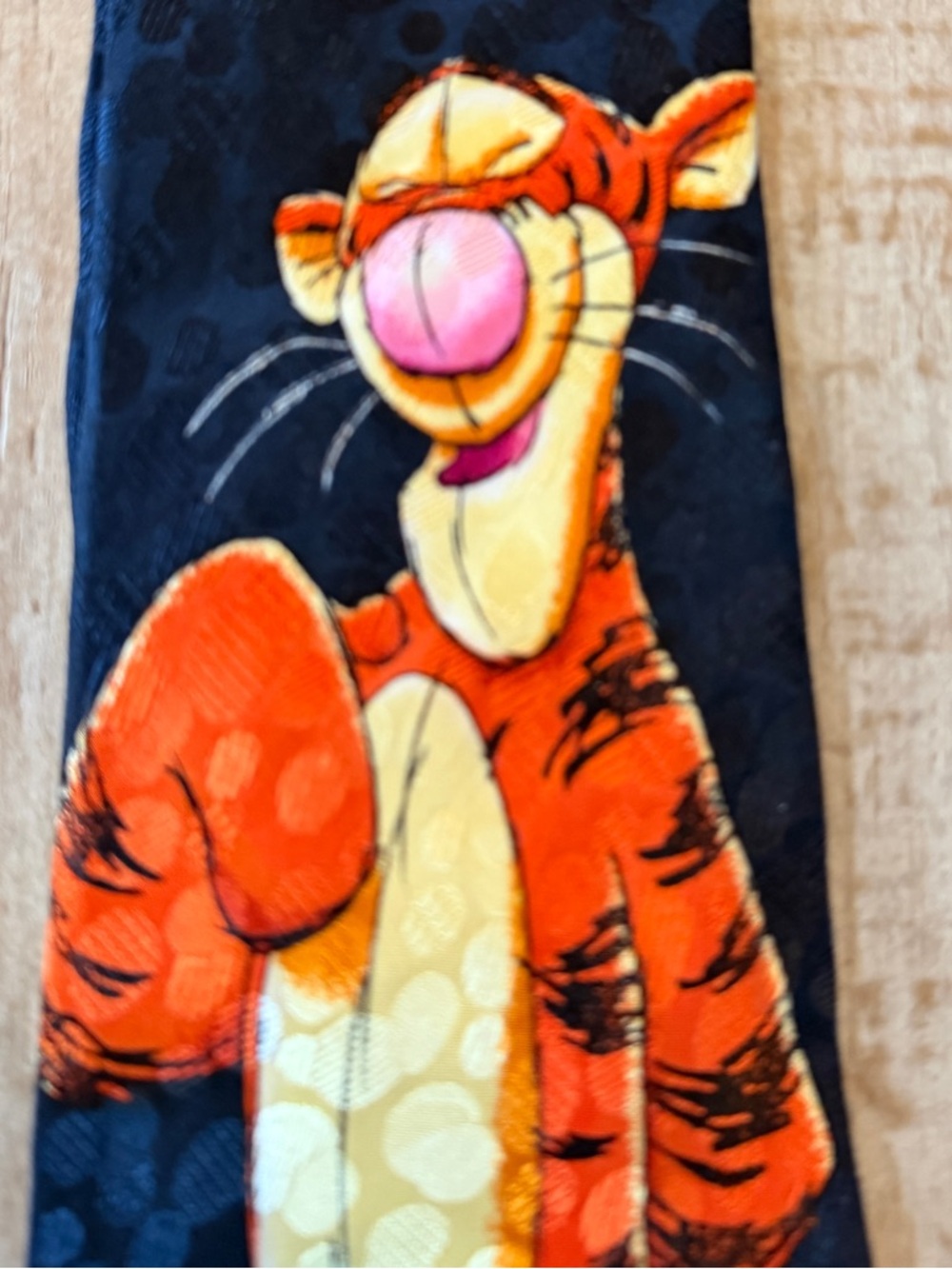 Disney Tigger Tie Winnie the Pooh Licensed Pooh Tag Novelty Character Tie